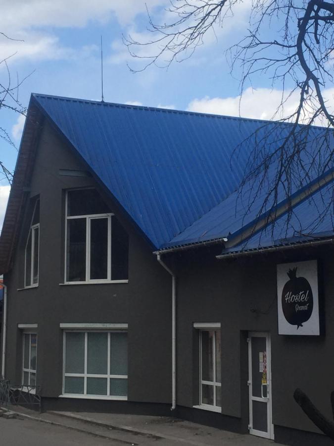 Hostel -Hotel Granat Rivne City Exterior photo